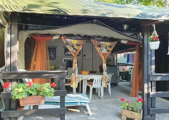 Kamp alanı Onda Azzurra *