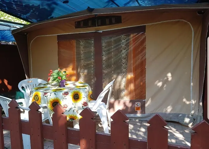 Onda Azzurra אתר קמפינג *