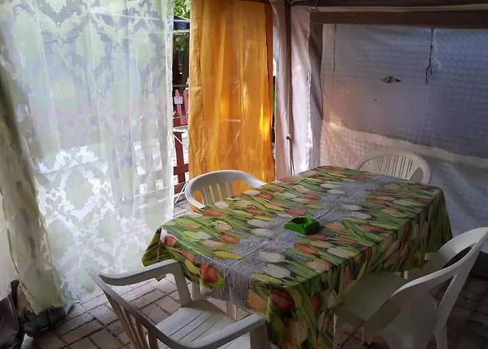 Onda Azzurra אתר קמפינג *